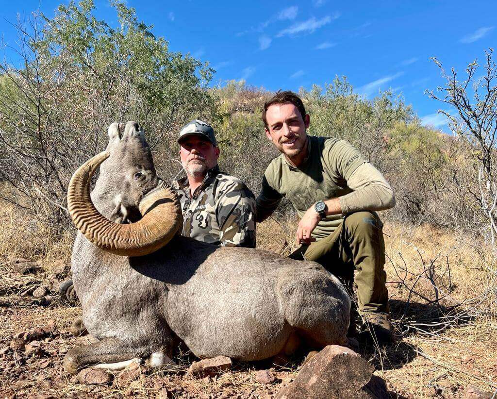 Desert Bighorn Sheep hunt photo 4