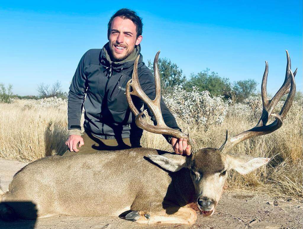 Mule Deer hunt photo 2