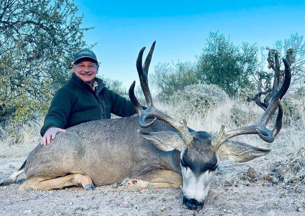 Mule Deer hunt photo 10